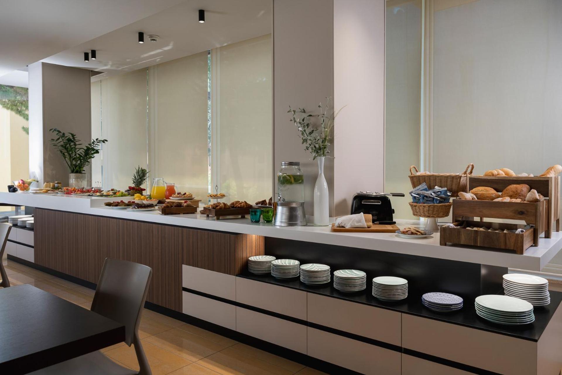 Hotel Riviera B&B 米萨诺阿德里亚蒂科 外观 照片